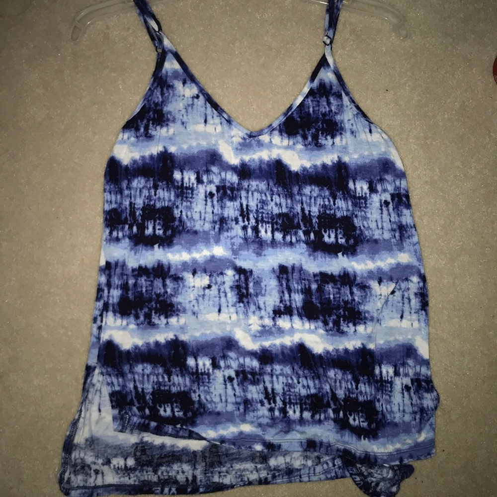 Tie dye vneck tank